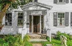 488 S Main St, Athol, MA 01331