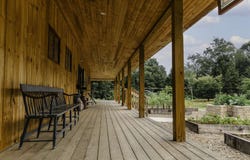 180 Drinkwater Road, Kensington, NH 03833