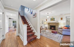 84 Arlington Avenue, Caldwell, NJ 07006
