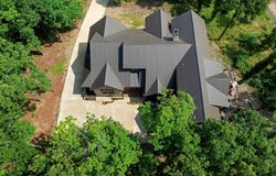 670 MOONSHINER SPRINGS Trail, Broken Bow, OK 74728