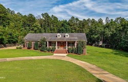 455 Bay Ridge, Thomasville, AL 36784