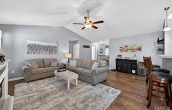 509 Gaslite Drive, O'Fallon, MO 63366