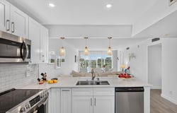 575 Oaks Lane, Pompano Beach, FL 33069