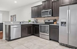 9157 HILLCROFT Drive, RIVERVIEW, FL 33578