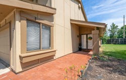 8419 E Harry St, Wichita, KS 67207