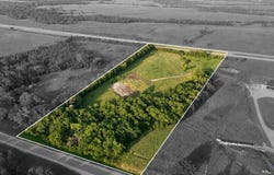 10748 S Topeka BLVD, Wakarusa, KS 66546