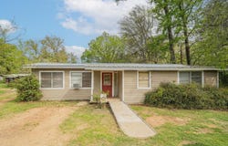 8880 FM 729, Avinger, TX 75630