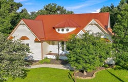 286 Bobcat Tr, Caryville, TN 37714