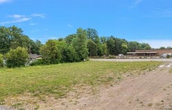 4403 Davison Road, Burton, MI 48509