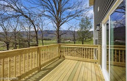 237 Cross Valley Rd, LaFollette, TN 37766