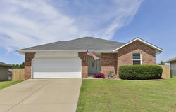 511 S Elgin Avenue, Bolivar, MO 65613