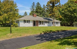 86 Pegasus Drive, Groton, CT 06340