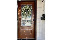 109 NW 8TH St, Gresham, OR 97030