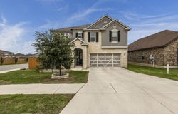 200 RUSTIC SPGS, Universal City, TX 78148