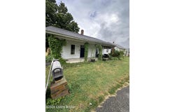 155 N 2nd St, Campbellsburg, KY 40011
