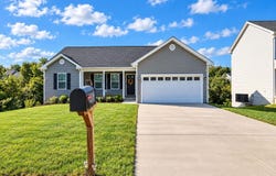 616 JENSEN Way E, MARTINSBURG, WV 25401