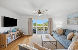 8522 Gulf Boulevard, Navarre, FL 32566