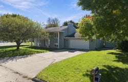 2309 14th Pl N, CLEAR LAKE, IA 50428