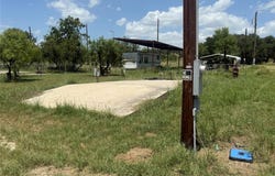 253 N Lakeside Circle, May, TX 76857
