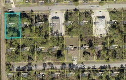3419 72nd Street W, Lehigh Acres, FL 33971