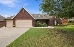 12803 E 69th Street N, Owasso, OK 74055