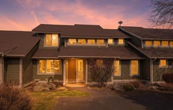 10674 Village Loop, Redmond, OR 97756
