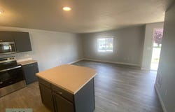 2531 NW CEDAR Ave, Redmond, OR 97756