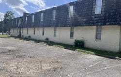 3721 MILLBRANCH Rd, Memphis, TN 38116
