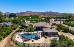 43000 Johnston, Hemet, CA 92544