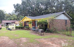 1304 Oak Street, Daphne, AL 36526