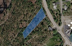 219 Main St, Sturbridge, MA 01566