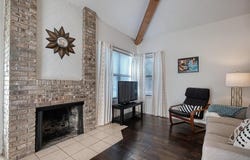 1748 Ohlen Rd, Austin, TX 78757