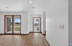 902 Shirley St, Harrisburg, SD 57032