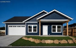 80 E Beardmore Ave, Priest River, ID 83856