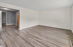 7312 Avenue E, Vestaburg, MI 48891