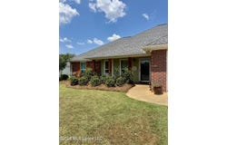 109 Evergreen Way, Flowood, MS 39232
