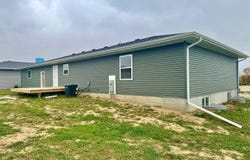 1006 Angel Ave, Wayne, NE 68787