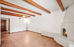 442 Greg, Santa Fe, NM 87501