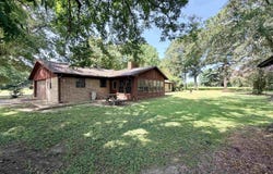 1104 High Street, Winthrop, AR 71866-0000