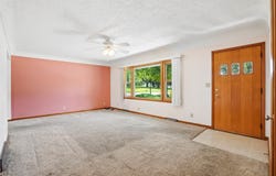 3236 Midway Drive, Waterloo, IA 50701