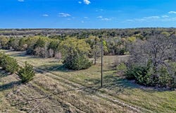 Cole Road, Bowie, TX 76230