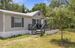 820 SELMA Avenue, Interlachen, FL 32148