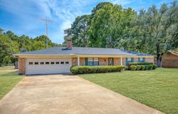 202 Clover, PALESTINE, TX 75803