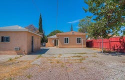 8536 Cayuga Avenue, Sun Valley, CA 91352