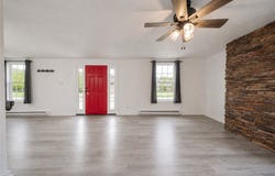 410 Wayne St, Roscoe, PA 15477