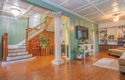 320 S 4th St, Moberly, MO 65270