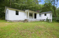 943 Roach Hollow Road, Ringgold, GA 30736