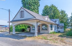 157 Salkum Rd, Salkum, WA 98582