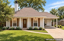 13953 J R Dr, Walker, LA 70785