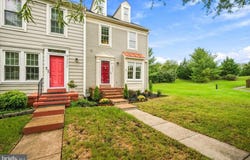 20075 CREW Square, ASHBURN, VA 20147